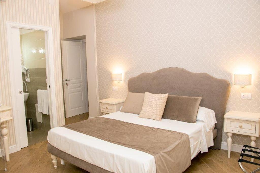 Florita Napoli Hotel Buitenkant foto