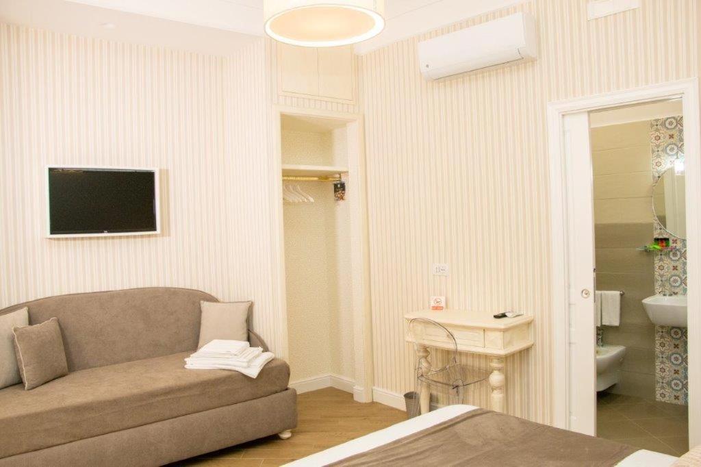 Florita Napoli Hotel Buitenkant foto